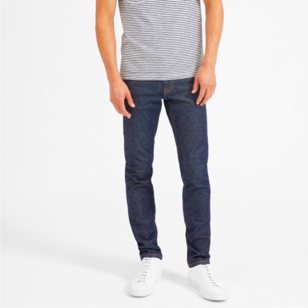 Everlane •30X29• Medium Wash Slim Jeans
